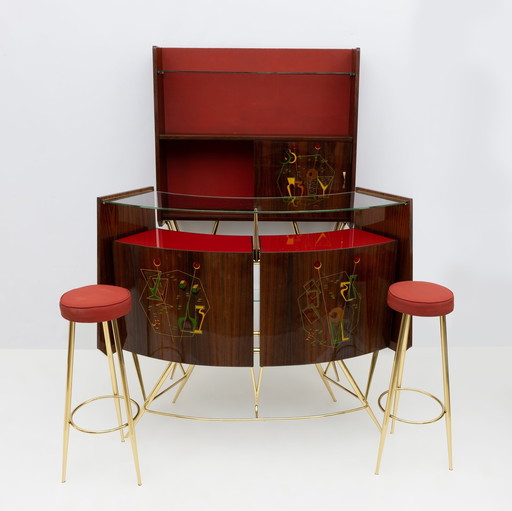 Meuble bar en laiton et noyer avec 2 tabourets, Italie, années 1950, Mid Century