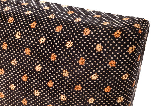 Image 1 of Divan Alsacien