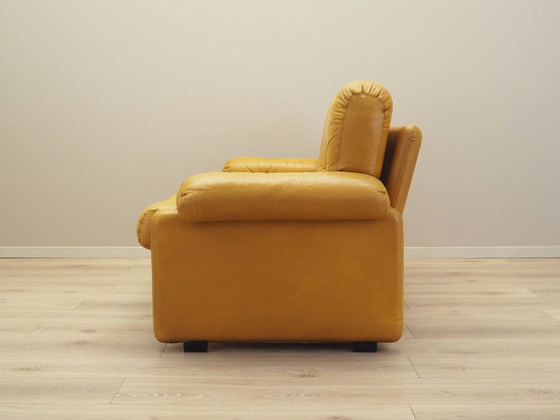 Image 1 of Canapé en cuir jaune, design italien, 1960S, fabricant : B&B Italia, Designer : Tobia Scarpa