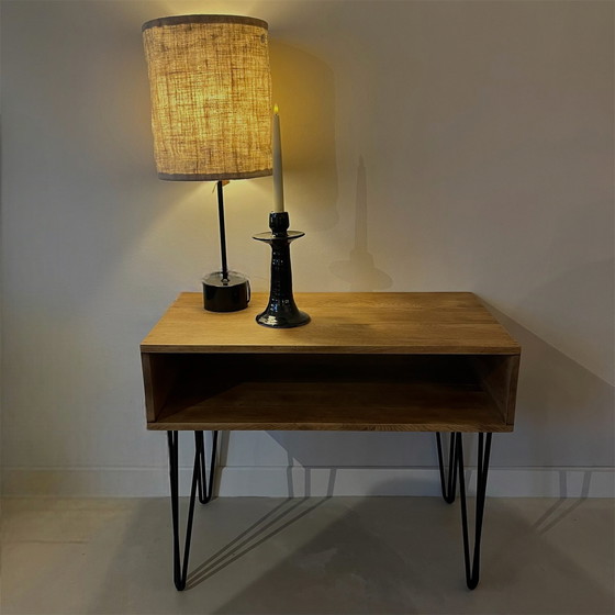 Image 1 of Petite Console En Bois Pieds Épingles