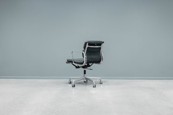 Image 1 of Chaise de bureau Eames Ea217 Softpad