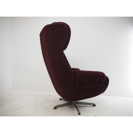 Image 1 of Fauteuil pivotant du milieu du siècle, Tchécoslovaquie années 1960