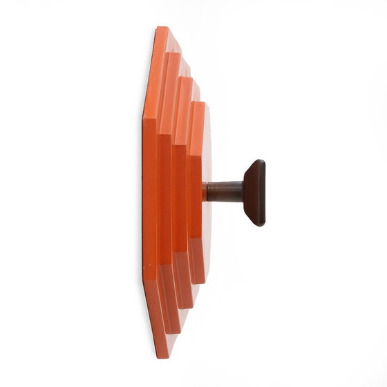 Image 1 of Ensemble de 3 cintres en plastique vintage, 1970