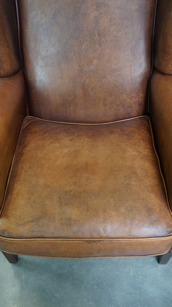 Image 1 of Fauteuil à oreilles en peau de mouton