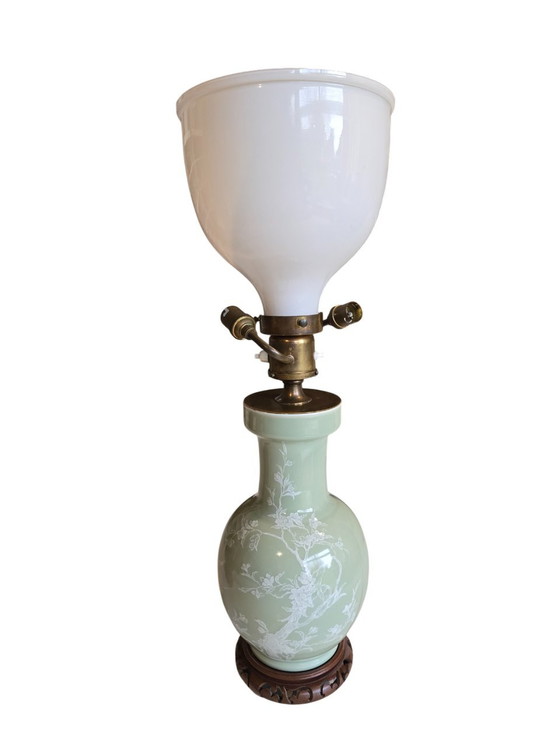 Image 1 of Lampe En Céladon Avec Opaline 2 Feux