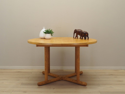 Table ronde en frêne, Design danois, 1960S, Production : Danemark