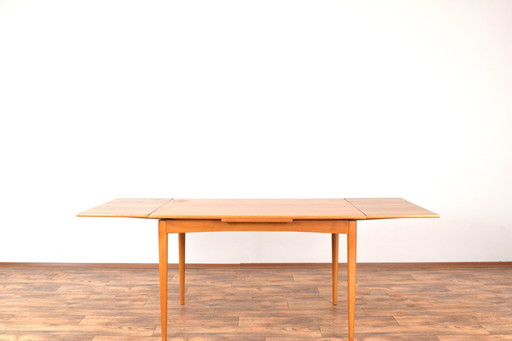 Table de salle à manger extensible en teck danoise du Mid Century, années 1960.