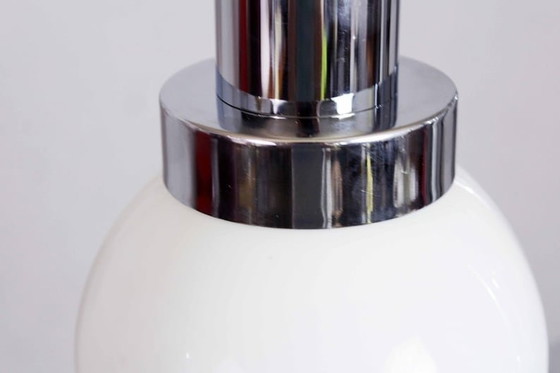 Image 1 of Lampe pendante cascade en verre opale et chrome 1970