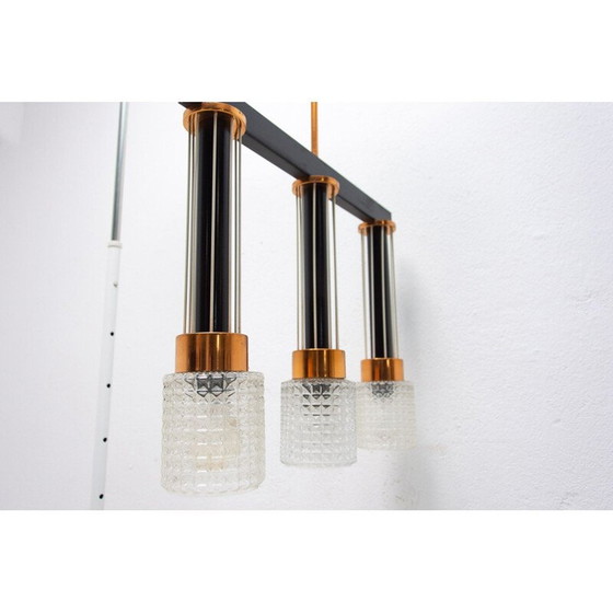 Image 1 of Lampe suspendue vintage en verre et laiton, Tchécoslovaquie 1970