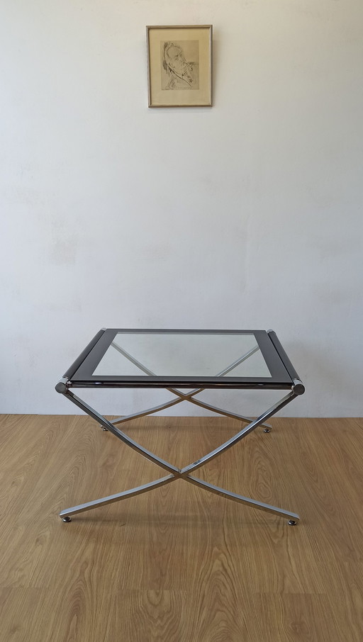 Table à café en chrome des années 1970.