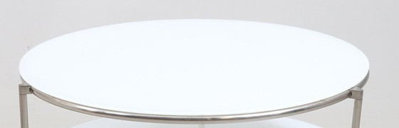 Image 1 of Table À Café Ronde En Verre Opalin  Ehlen Johanson Pour Ikea1980 Suède