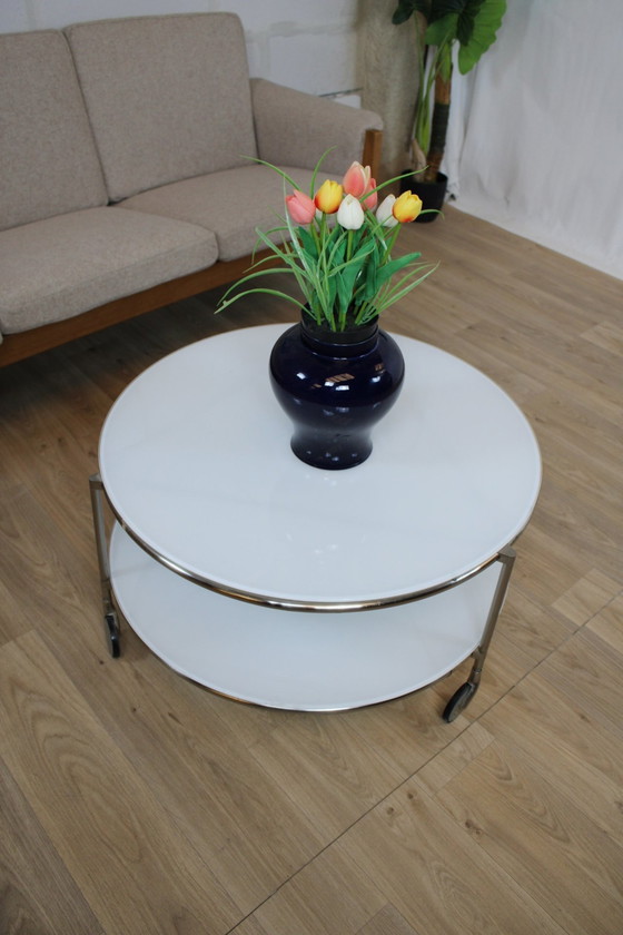 Image 1 of Table À Café Ronde En Verre Opalin  Ehlen Johanson Pour Ikea1980 Suède
