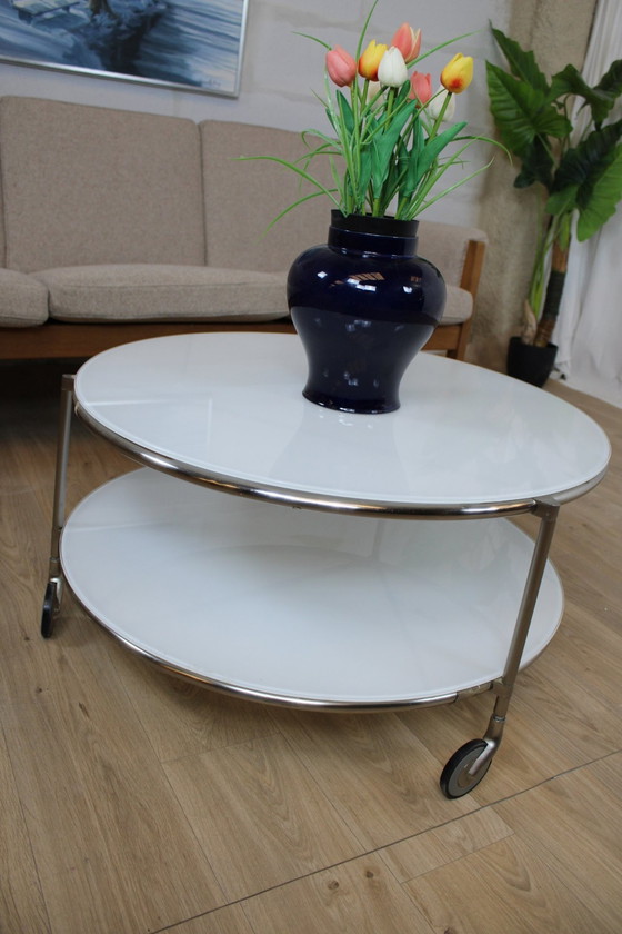 Image 1 of Table À Café Ronde En Verre Opalin  Ehlen Johanson Pour Ikea1980 Suède