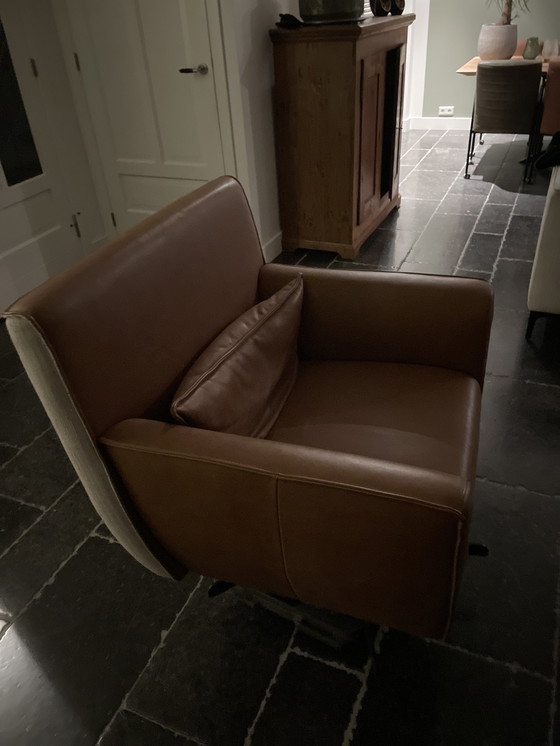 Image 1 of Fauteuil pivotant Montel