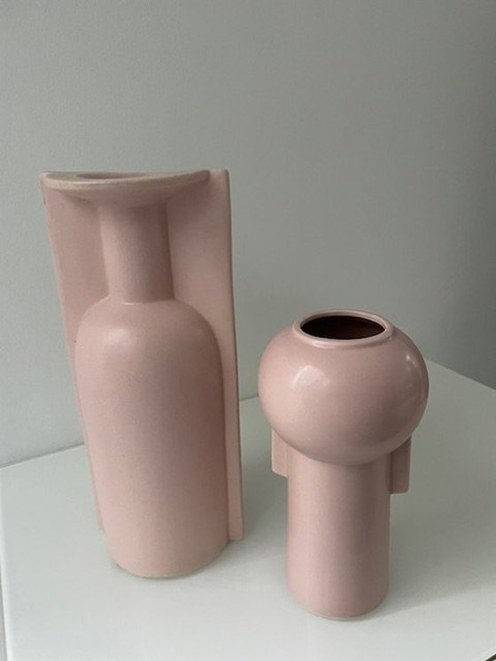 Image 1 of Ensemble de 2 vases modernes en vieux rose doux