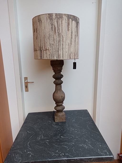 Lampe à poser Duran avec pied en bois