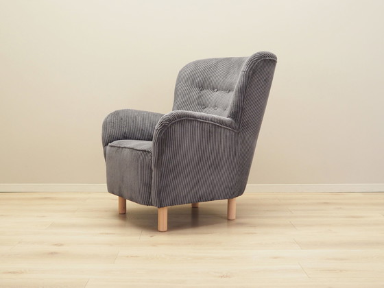 Image 1 of Fauteuil gris, Design scandinave, Production : Danemark