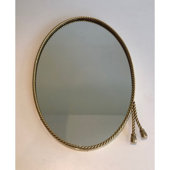Image 1 of Miroir ovale vintage en laiton avec une ficelle autour de lui