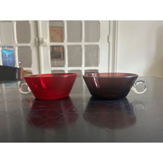 Image 1 of Ensemble de 8 tasses en verre coloré, 1950
