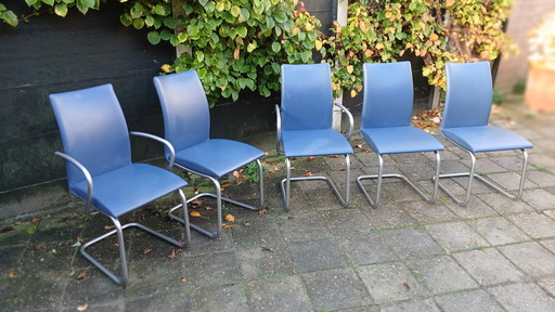 7x Chaises en cuir Tonon Italie