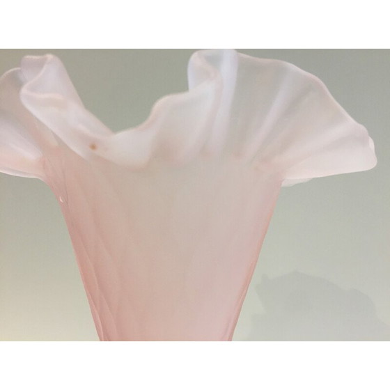 Image 1 of Vase vintage Corolle en verre rose givré, Italie 1980