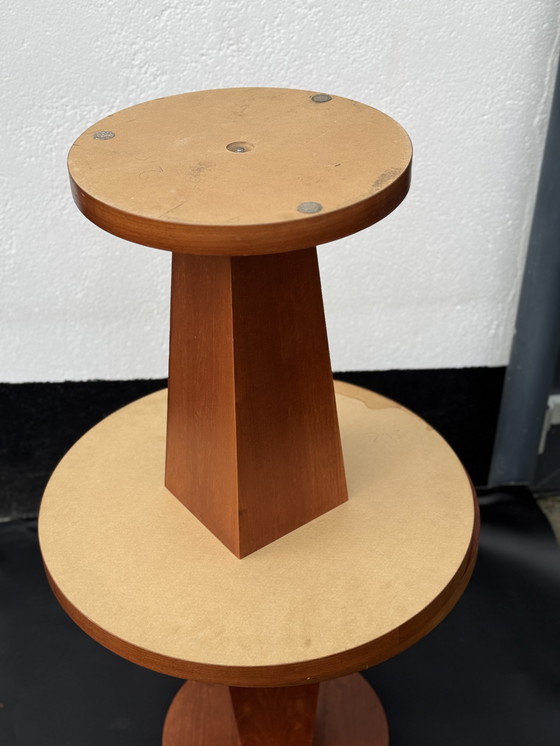 Image 1 of Paire de tables d'appoint d'inspiration Art Déco