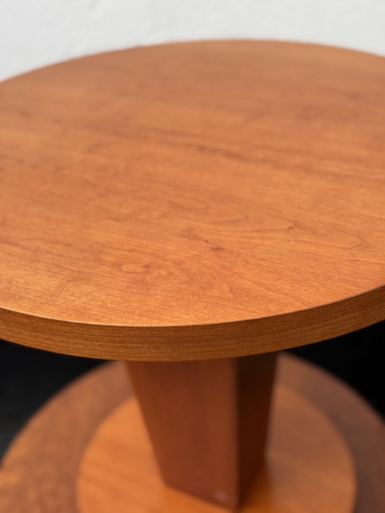 Image 1 of Paire de tables d'appoint d'inspiration Art Déco