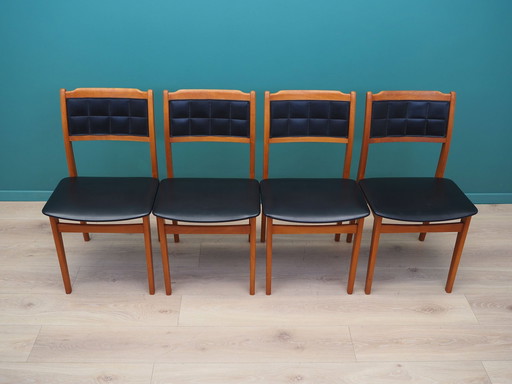 Ensemble de quatre chaises en hêtre, design danois, 1970S, Production : Danemark