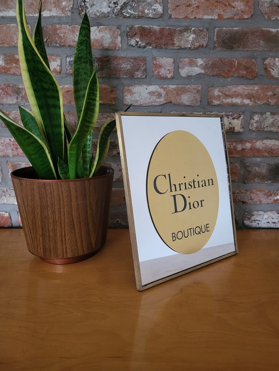 Image 1 of Miroir rectangulaire, Boutique Christian Dior, Métal couleur or