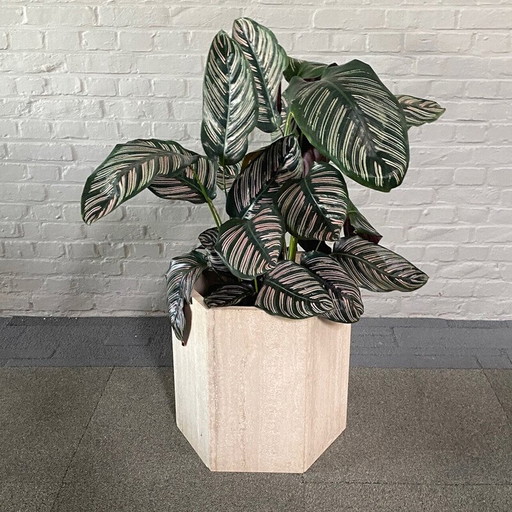 Vase vintage en travertin hexagonal, Italie 1980