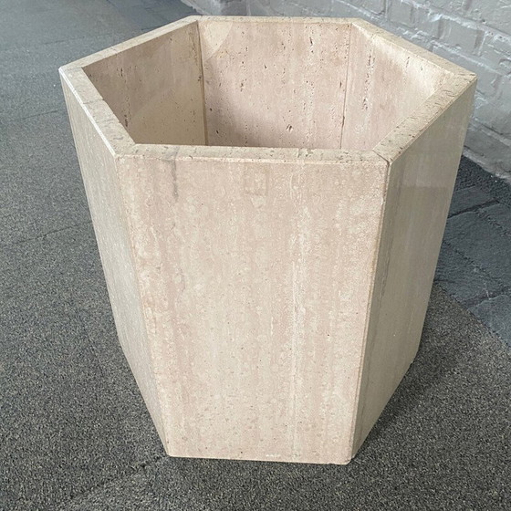 Image 1 of Vase vintage en travertin hexagonal, Italie 1980
