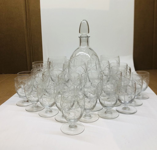 Service En Cristal Taillé Avec Carafe