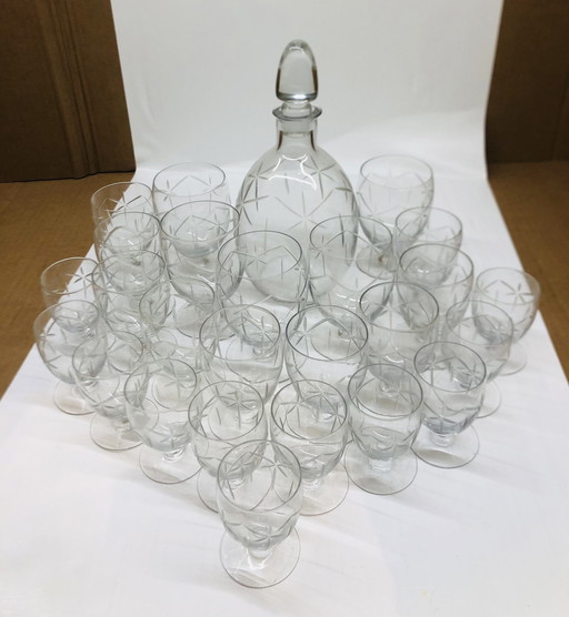 Service En Cristal Taillé Avec Carafe