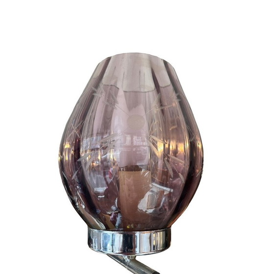 Image 1 of Lustre vintage Art Déco en chrome et verre ciselé violet