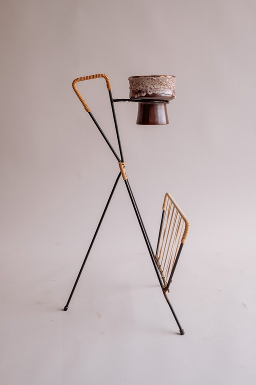 Support de lecture vintage avec porte-plante