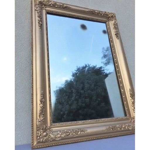 Miroir baroque vintage avec cadre en bois et stuc doré