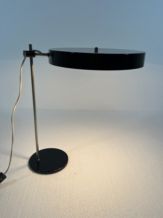 Image 1 of Lampe de bureau réglable noire 1950's