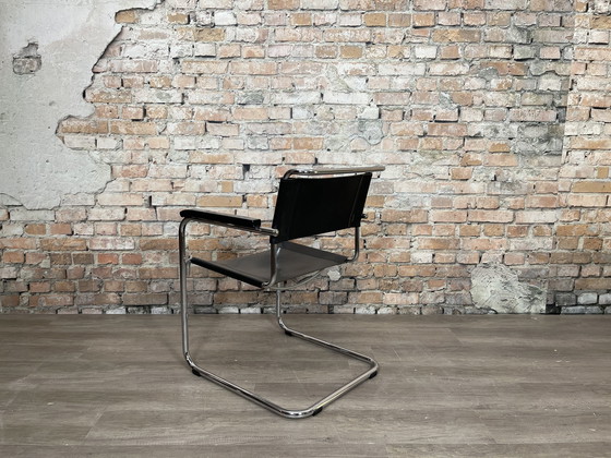 Image 1 of Thonet S34