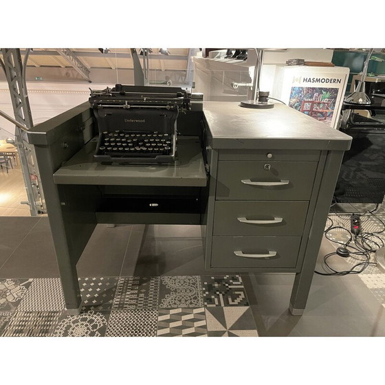 Image 1 of Bureau vintage avec machine à écrire intégrée, USA 1940