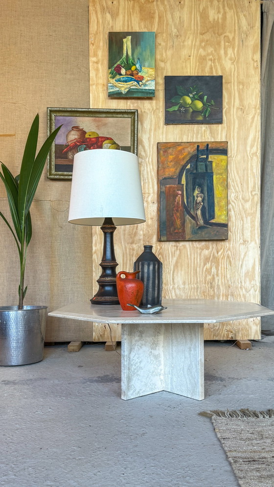 Image 1 of Table basse octogonale en travertin Vintage