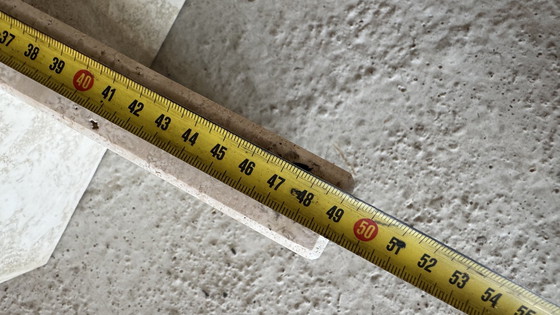 Image 1 of Table basse octogonale en travertin Vintage