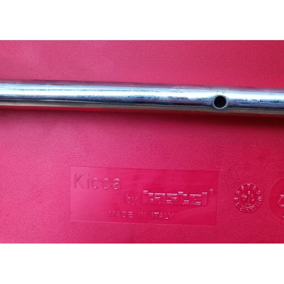 Image 1 of Paire de chaises Kicca vintage en plastique rouge et aluminium chromé pour Kastel
