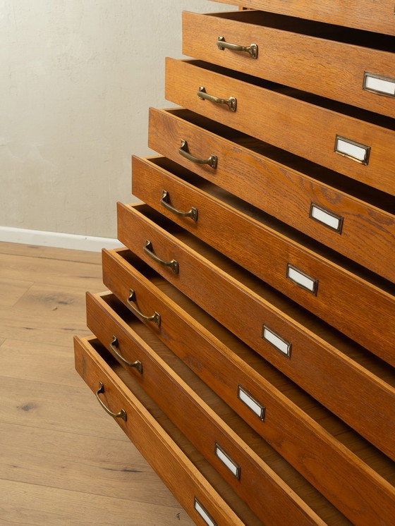 Image 1 of  Meuble à tiroirs 1950S