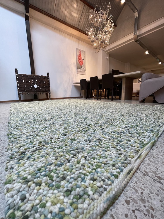 Image 1 of Brink & Campman Pebble Carpet Fresh Green 250 X 350