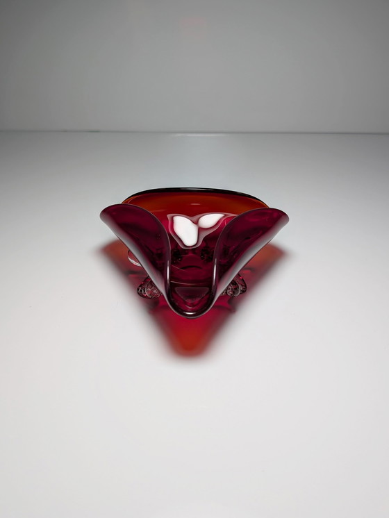 Image 1 of Vintage verre bol / cendrier rubis rouge Mid Century cerise bol 1970