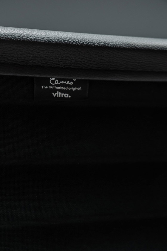 Image 1 of Chaise de bureau Eames Ea119 Alugroup