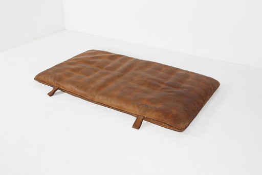 Tapis de gymnastique vintage en cuir épais, Belgique 1930S