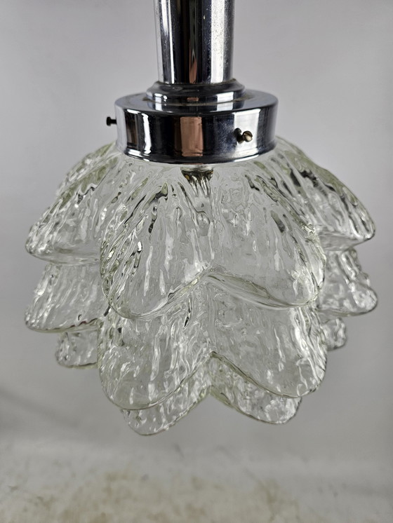 Image 1 of Lampe pendante en verre 'Fjaerkost' Artichaut