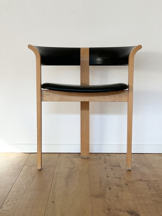 Image 1 of 2 X Magnus Olesen Collar Chair Rud Thygesen & Johnny Sørensen