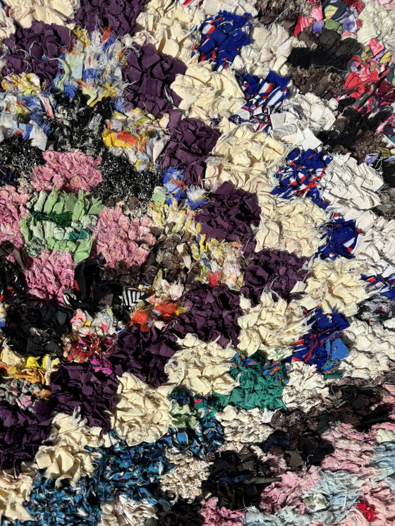 Image 1 of Tapis marocain vintage Boucherouite